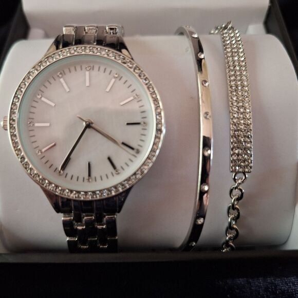 🎁I.N.C. International Concepts Women's Bracelet and Watch Set 36mm, NWT - Picture 7 of 8